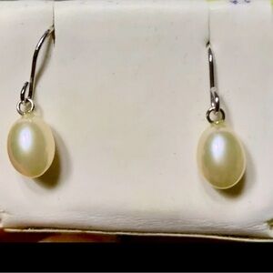 Costume Jewelry Pearl Dangle Pierced Earrings